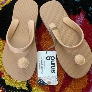 NWT Guru Yoga Sandals